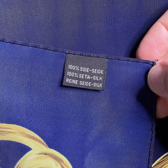 Vintage Chanel 31 Rue Cambon Paris Silk Scarf Navy & Gold Chain Link Design - Picture 2 of 11